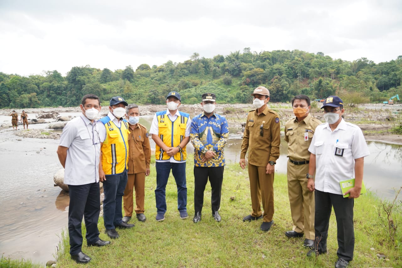 Pemprov Sulsel Berencana Membangun Jalan Khusus Tambang di Sepanjang Hilir Aliran Sungai Jeneberang.
