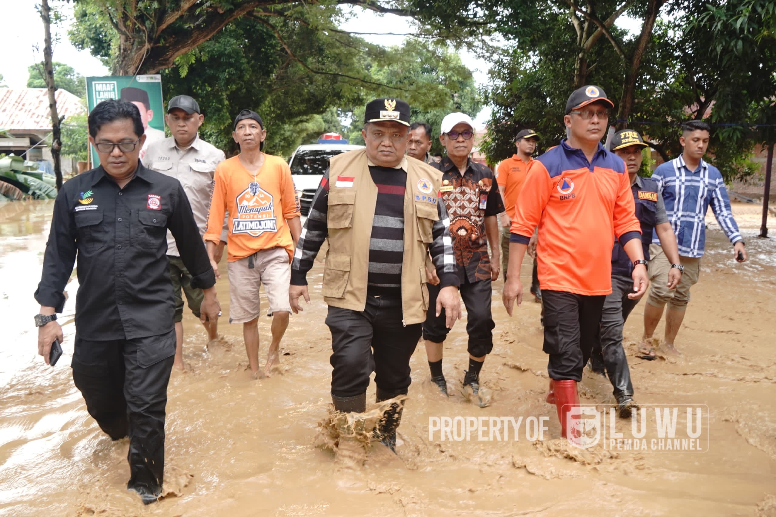 Tinjau Lokasi Banjir, PJ. Bupati Luwu Tetapkan Tanggap Darurat Bencana